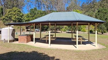 Picnic gazebo